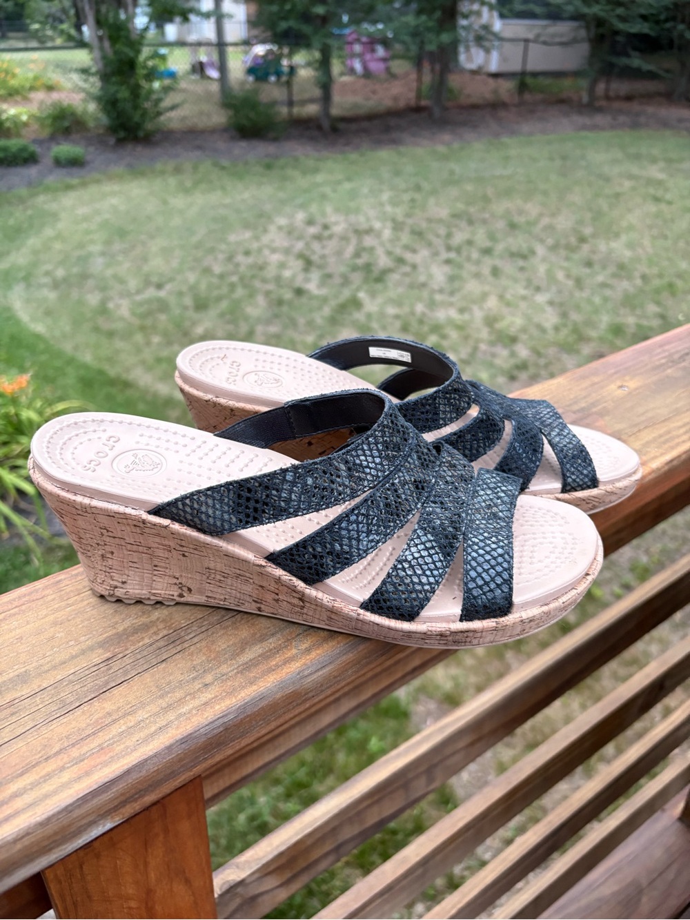 Crocs Women’s Black Textured Wedge Slide Sandals Cork Print Size 9